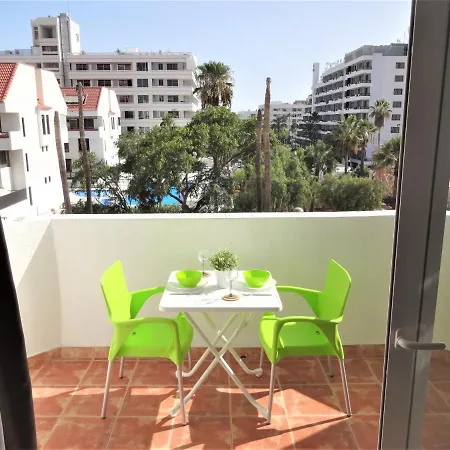 Апартаменти Amazing Modern Apartment, Free Wifi, International Tv And Vod, Center Of Americas *